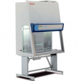 Safe 2020/1.8 бокс биологической безопасности второго класса (тип А2) Thermo Fisher Scientific