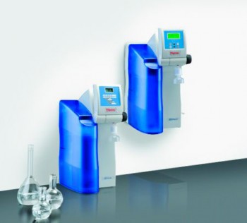 Smart2Pure 12 UF Система высокой очистки воды I/II типа 12 л/час Thermo